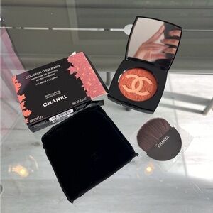 New in box limited edition Chanel blush harmony 797 beige et corail